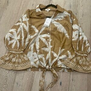 NWT Tan and White Tropical Blouse